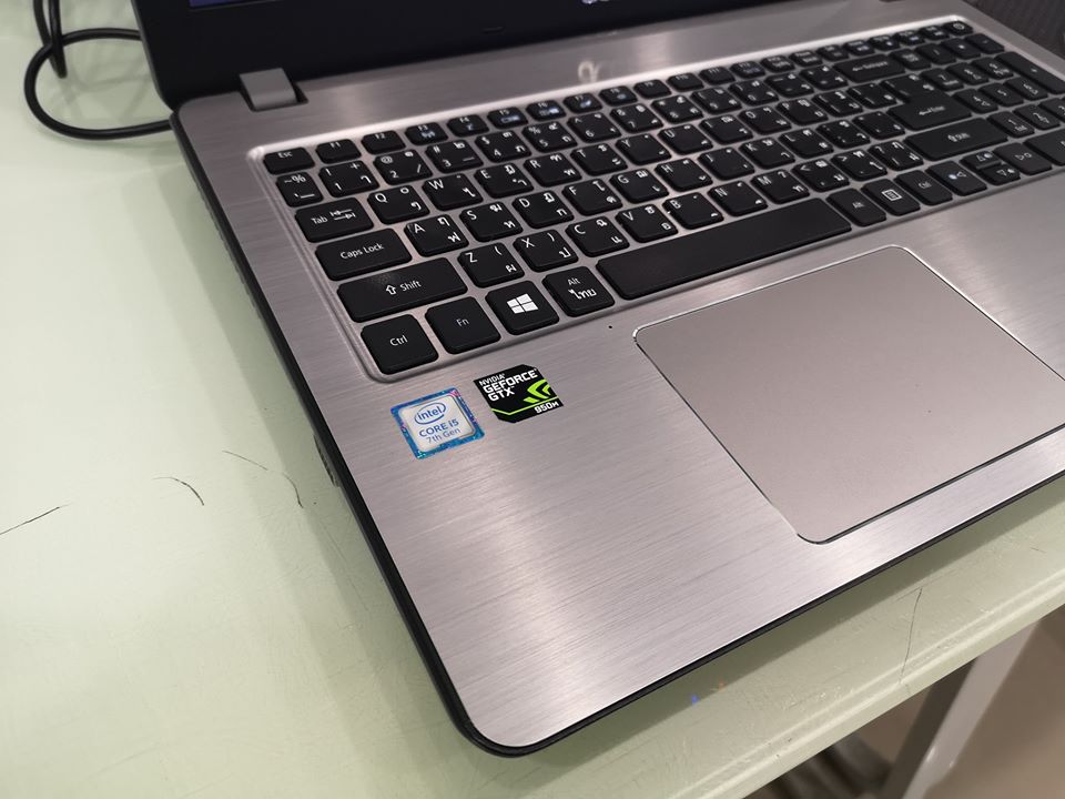 Acer Aspire F5-573G-566F