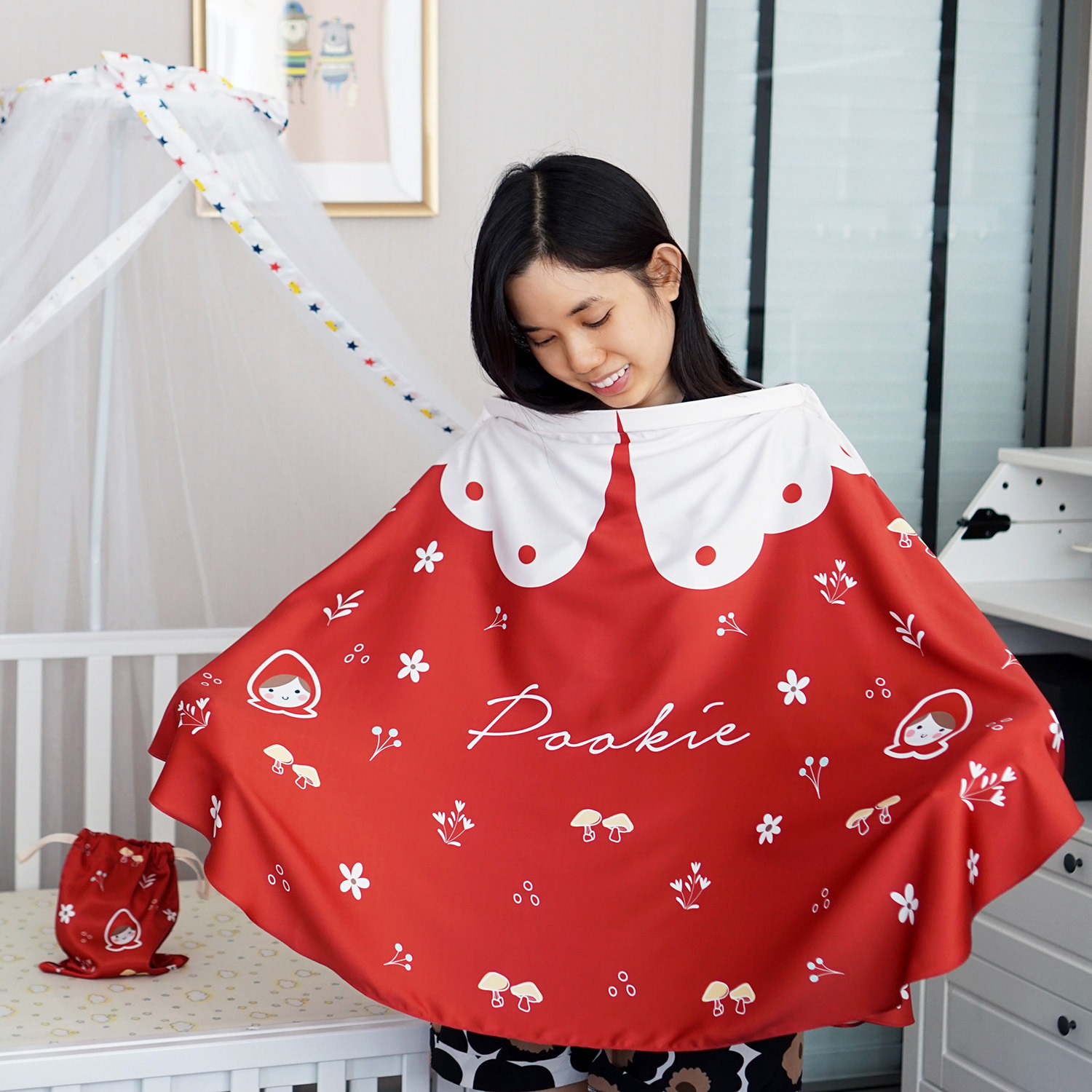 ผ้าคลุมให้นม สั่งทำใส่ชือ ลาย Little Red Riding Hood - Red