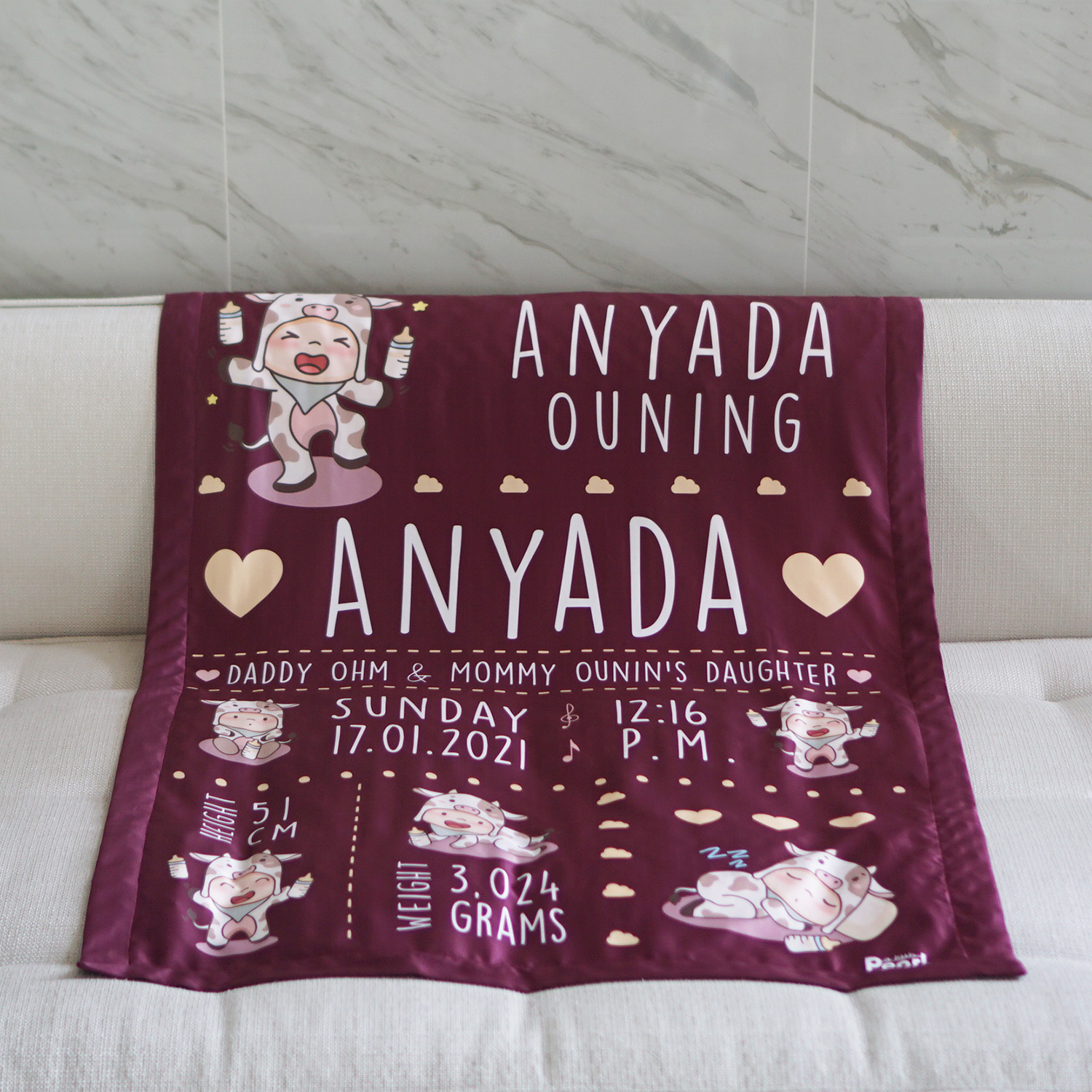 ผ้าห่มเด็ก ใส่ประวัติแรกเกิด ลาย Cow2 - Burgundy