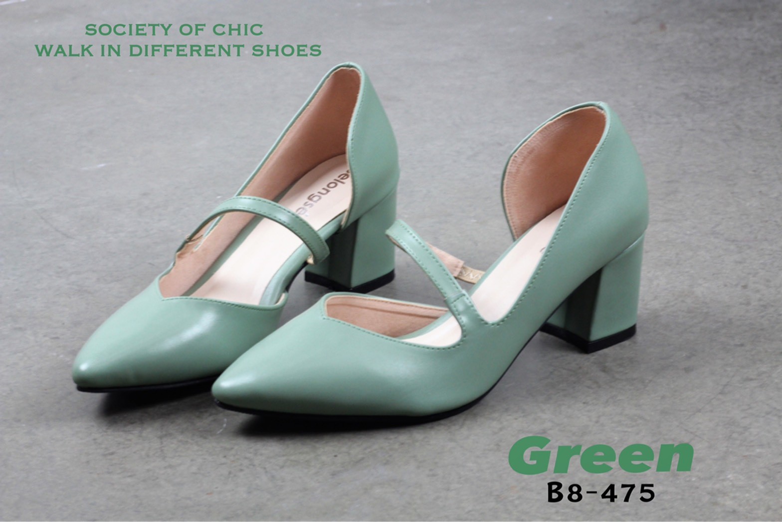 รองเท้าคัทชูส้นเตี้ยแต่งสายคาด (สีเขียว)