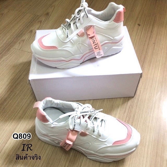 รองเท้าผ้าใบทรงSportแต่งป้ายแฟชั่น (สีเหลือง)