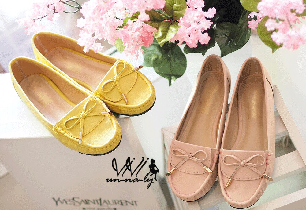รองเท้า Loafer แต่งโบว์ (ชมพูอ่อน)
