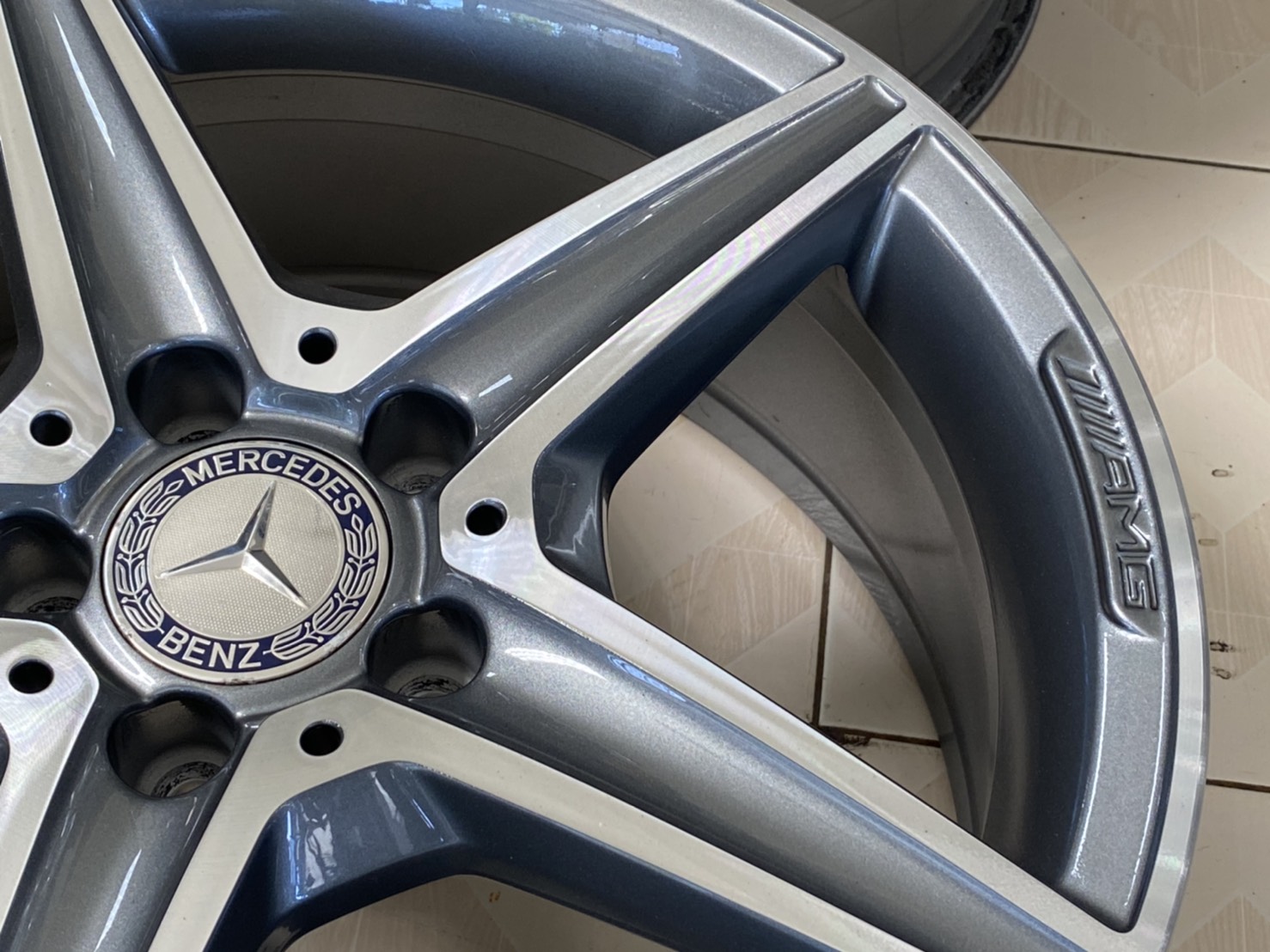 ล้อแท้ AMG ST6 W205 18”