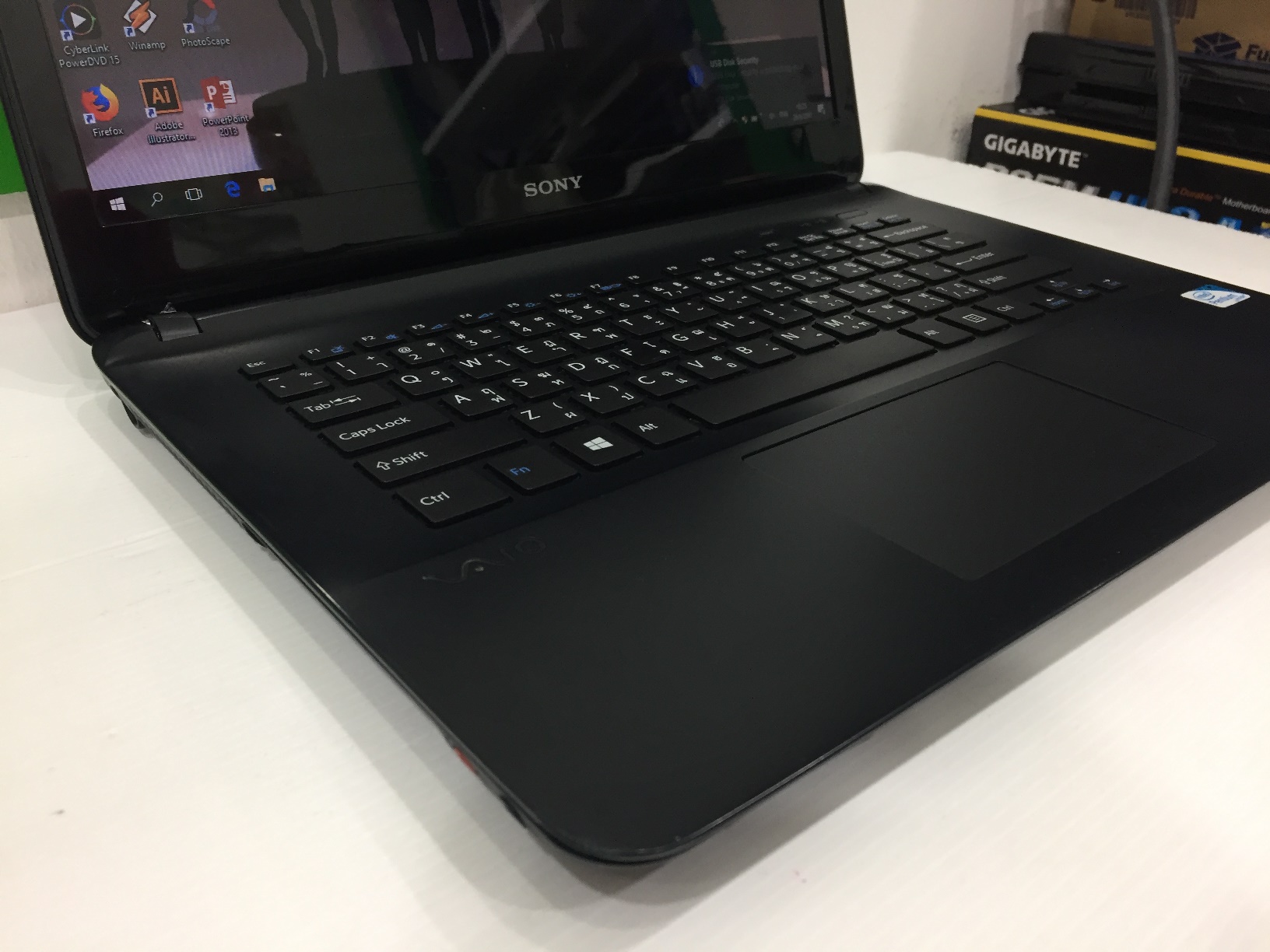 Sony VAIO SVF142C1WW