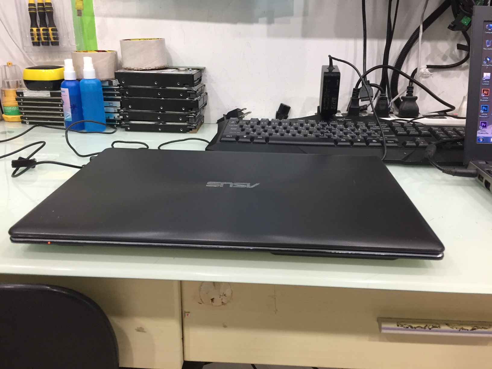 ASUS K550LB