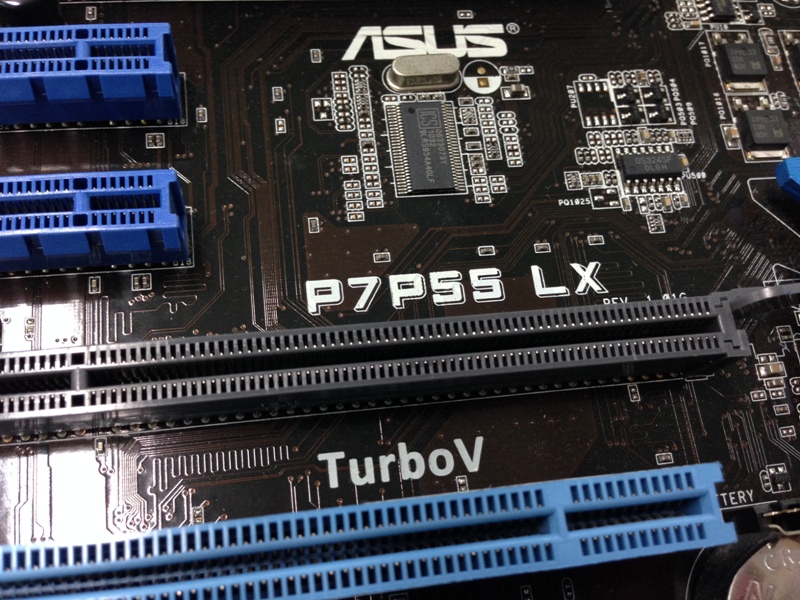 ASUS P7P55 LX + Core i3-540