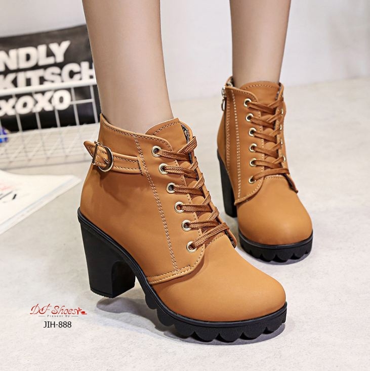 รองเท้ามินิบูทแต่งเข็มขัด (สีน้ำตาล)