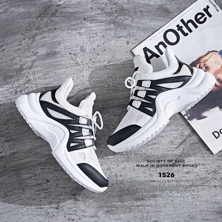 รองเท้าผ้าใบทรงSpotสไตล์แบรนด์ (สีเหลือง)