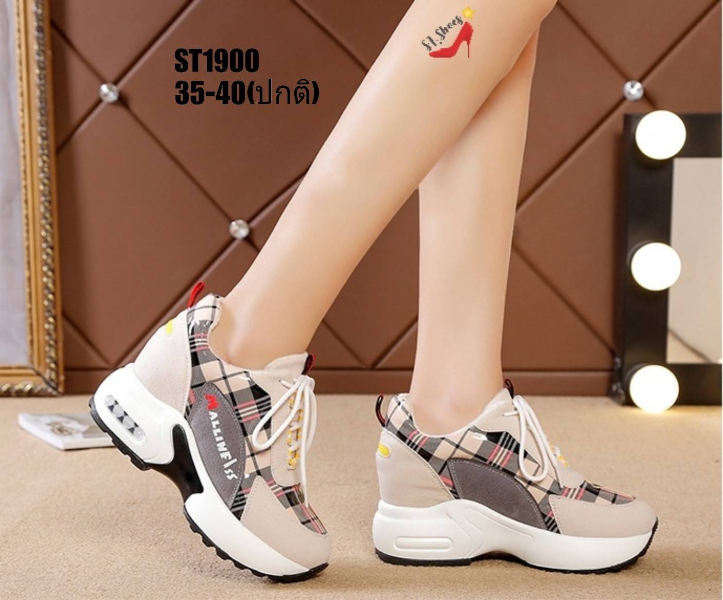 รองเท้าผ้าใบเสริมส้นแต่งผ้าสก็อต (สีดำ)