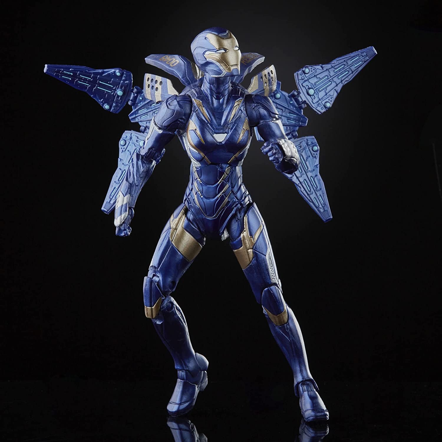 Hasbro Marvel Legends Series Captain Marvel and Rescue Armor Avengers Infinity Saga 6-inch Scale Figure (Amazon Exclusive) ฮาสโบร มาร์เวล เลเจนด์ หุ่นโมเดลฟิกเกอร์ กัปตัน มาร์เวล และ เรสคิวท์ ขนาด 6 นิ้ว ลิขสิทธิ์แท้