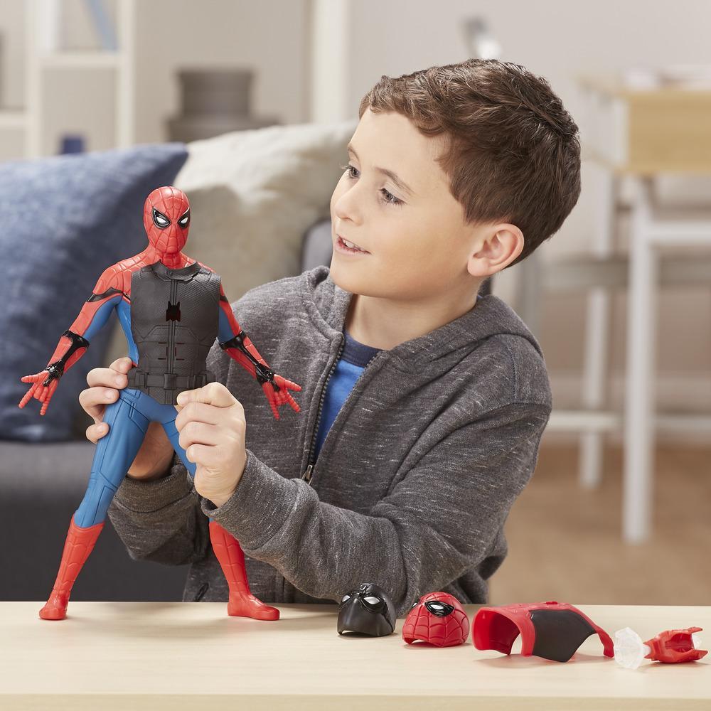 Hasbro Marvel Avengers Web Gear Spider-Man Figure (3in1) ฮาสโบร มาร์เวล อเวนเจอร์ส หุ่นโมเดลฟิกเกอร์ สไปเดอร์แมน ขนาด 13 นิ้ว ยิงใย มีเสียง เปลี่ยนชุดได้ ลิขสิทธิ์แท้