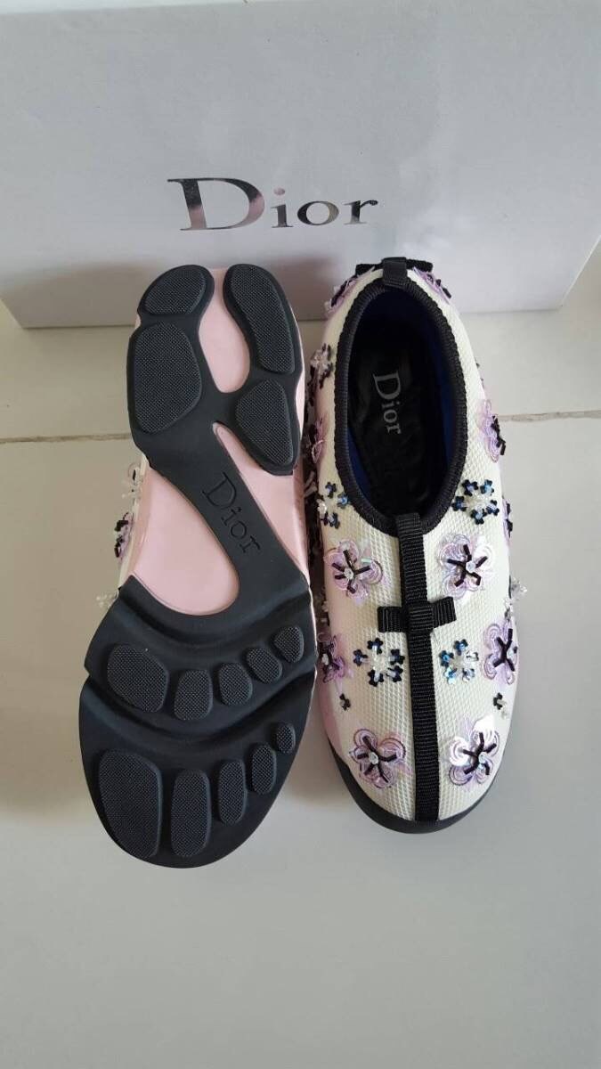 พร้อมส่ง : รองเท้าผ้าใบ Dior Fusion Sneakers (สีขาวดอกชมพู)