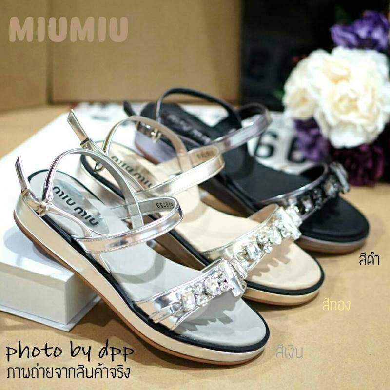 พร้อมส่ง : รองเท้าแตะเสริมส้น MIUMIU (สีทอง)