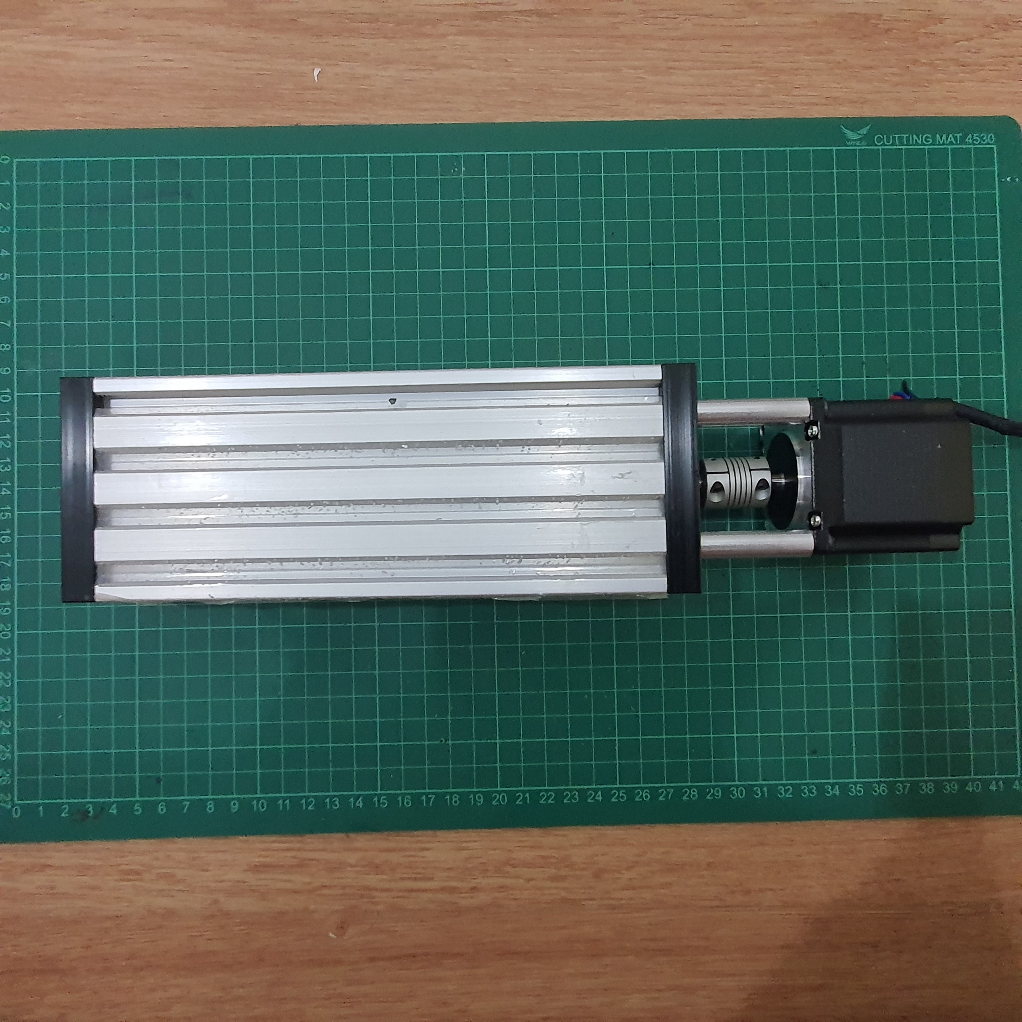 Ball Screw 200mm + Stepping Motor