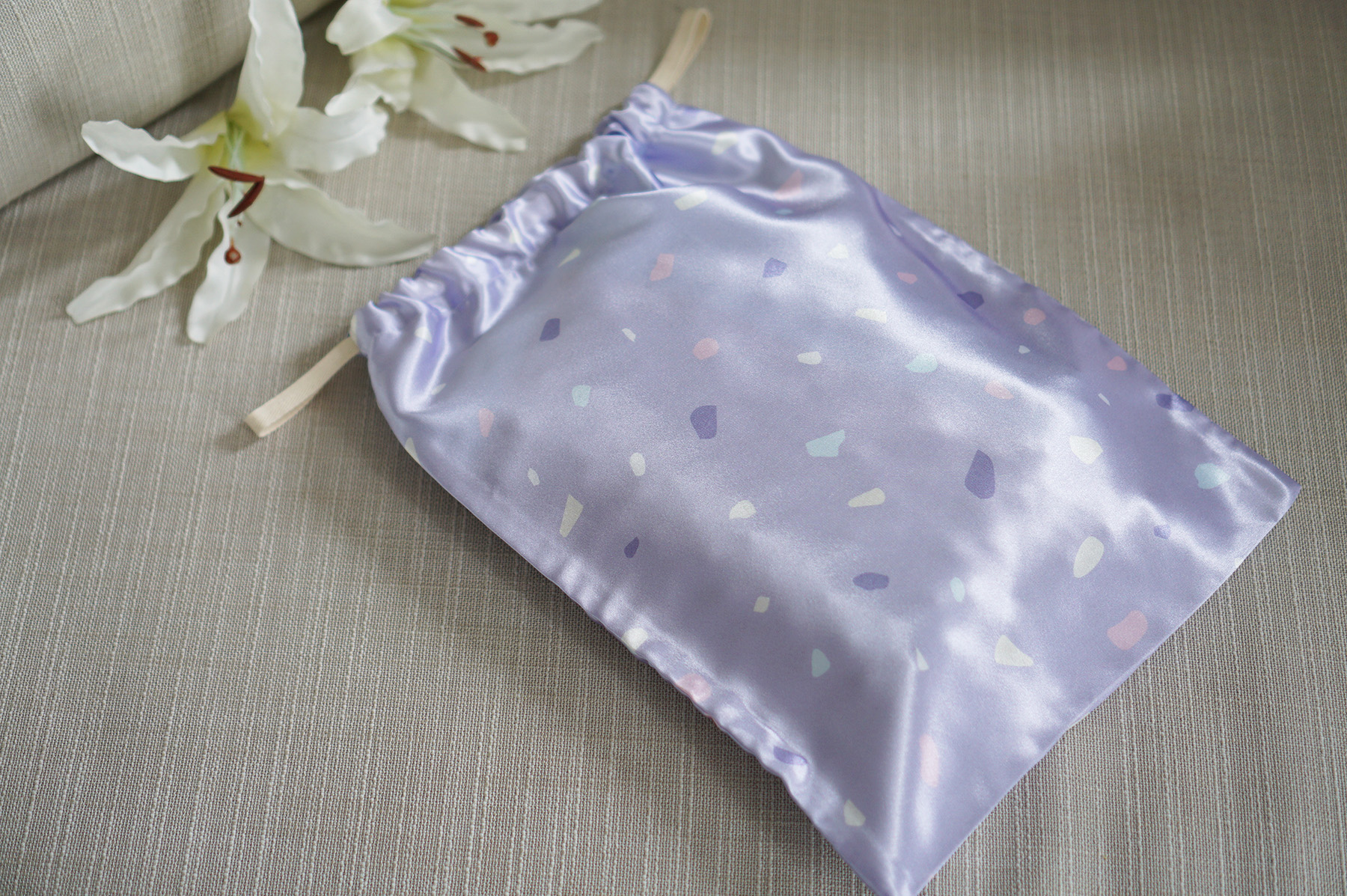 ถุงผ้าซาติน ไซส์ L สั่งทำใส่ชื่อ - Terrazzo