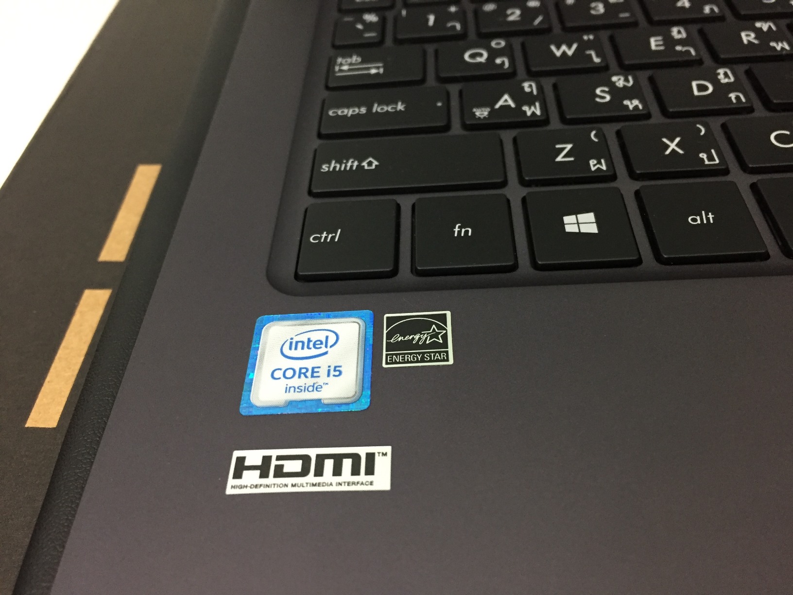 ASUS ZenBook UX305U i5-6200 SSD256