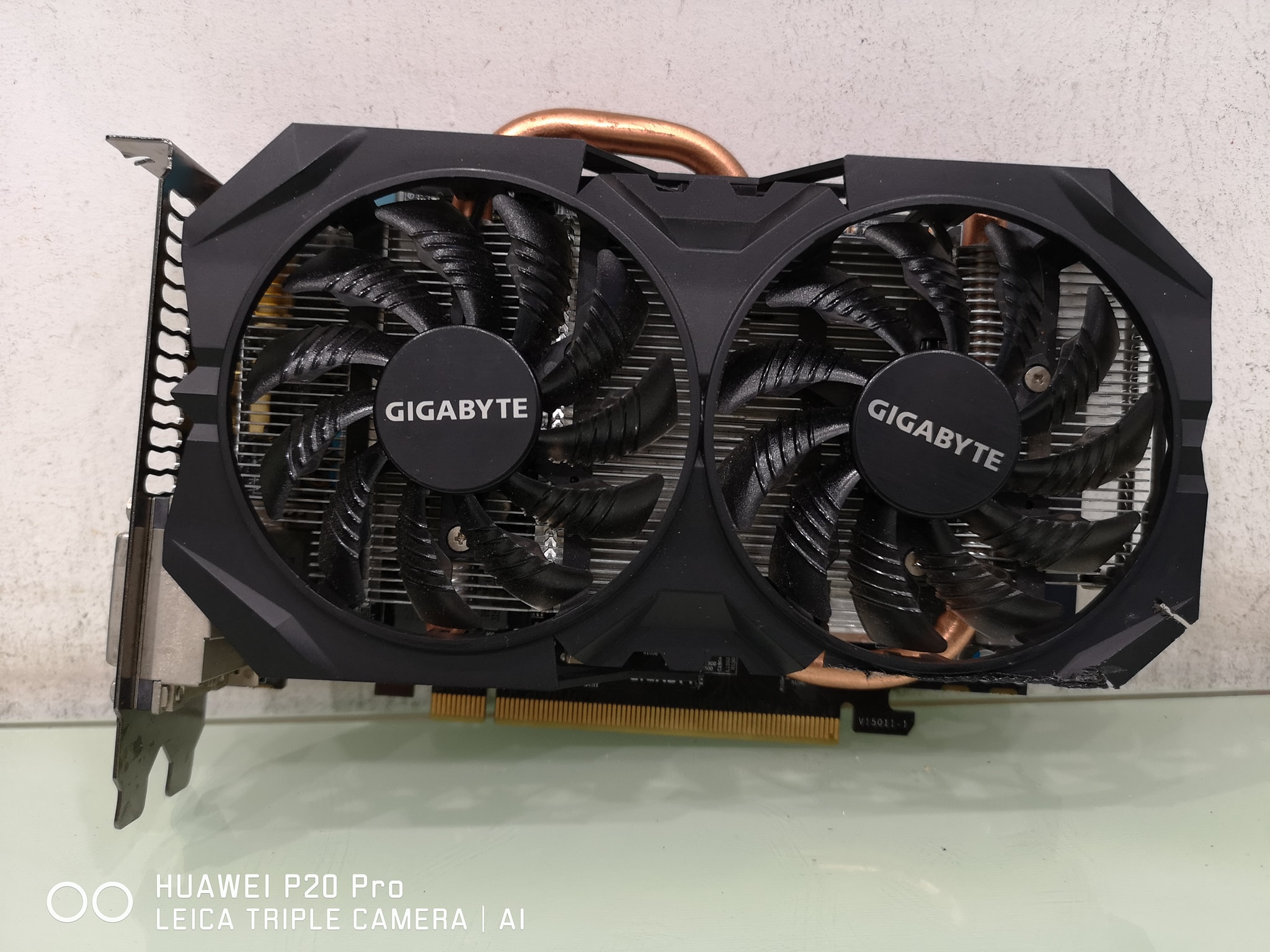 GIGABYTE R7 370 2GB. DDR-5 256Bit