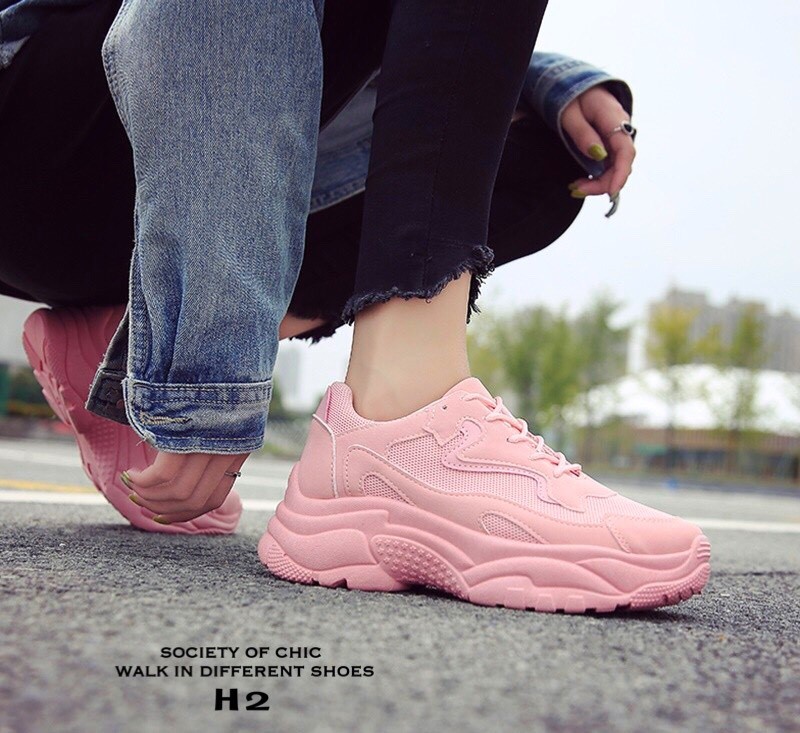 รองเท้าผ้าใบเสริมส้นทรง Sportแต่งลาย (สีชมพู)