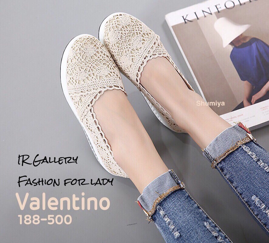 รองเท้าลูกไม้ถักเสริมส้นสไตล์ sport