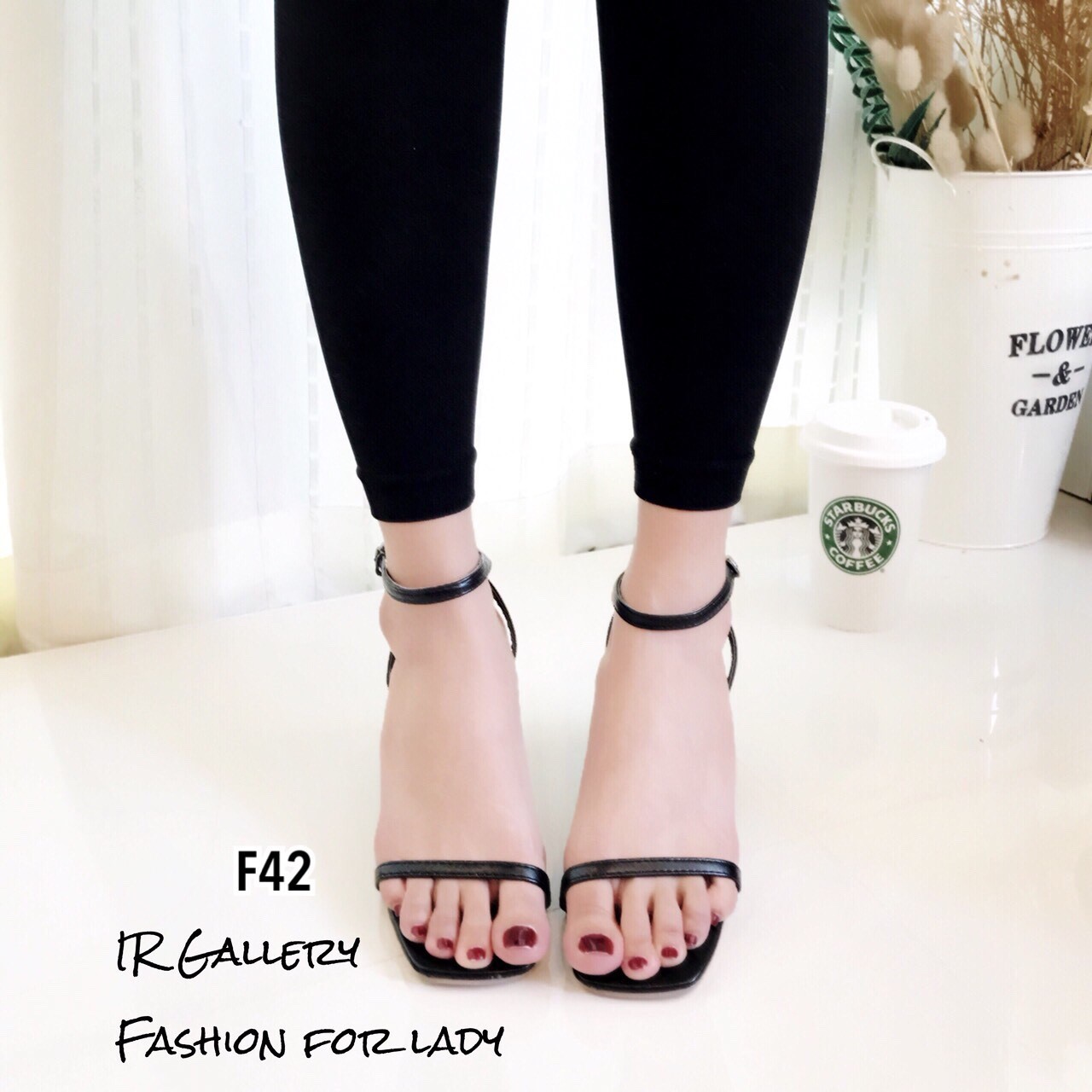 รองเท้าส้นตันหนังพียูนิ่ม (สีน้ำตาล)