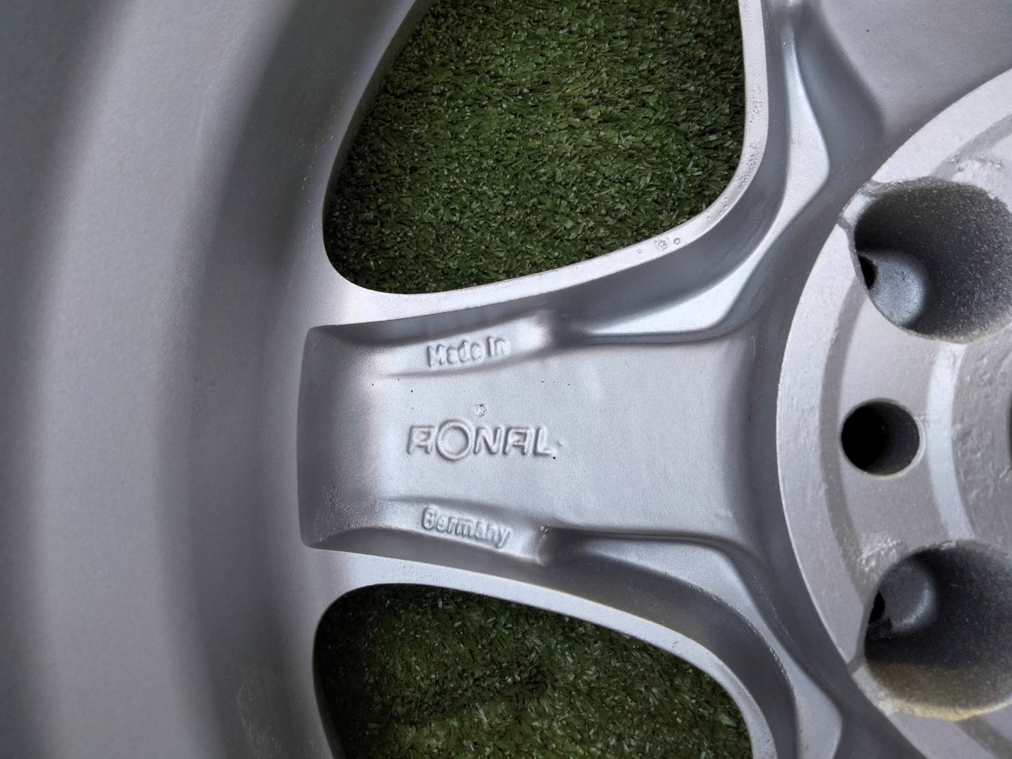 ล้อแท้ w203 AV 16" ลายดาว ตัวท๊อฟ