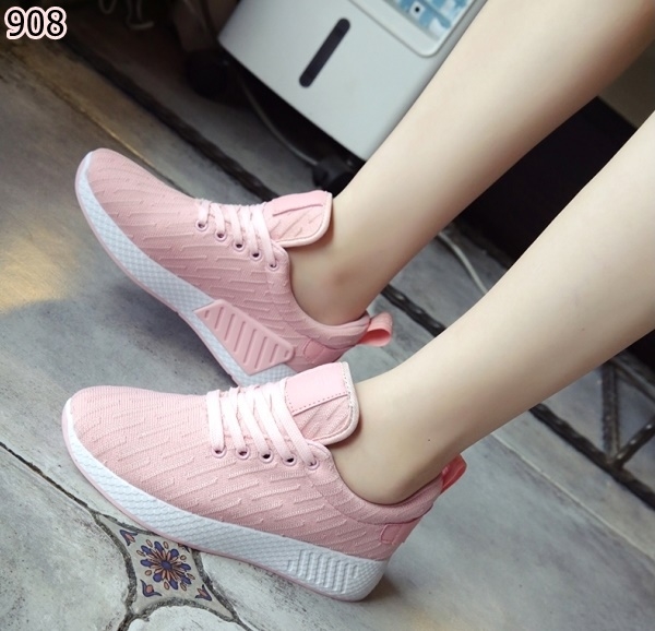 รองเท้าผ้าใบ Sport ลายตาข่าย (สีขาว)