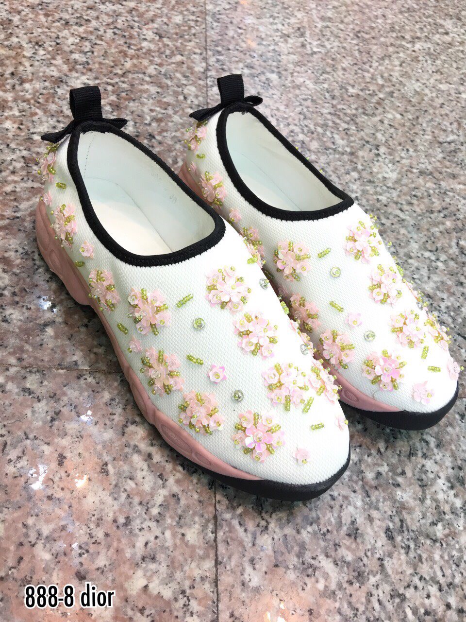 รองเท้า Dior Fusion Sneakers ลายดอกไม้ (สีดำ)