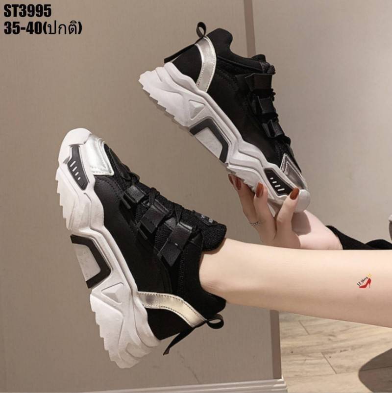 รองเท้าผ้าใบสไตล์Sportแต่งสายเมจิกเทป (สีดำ)