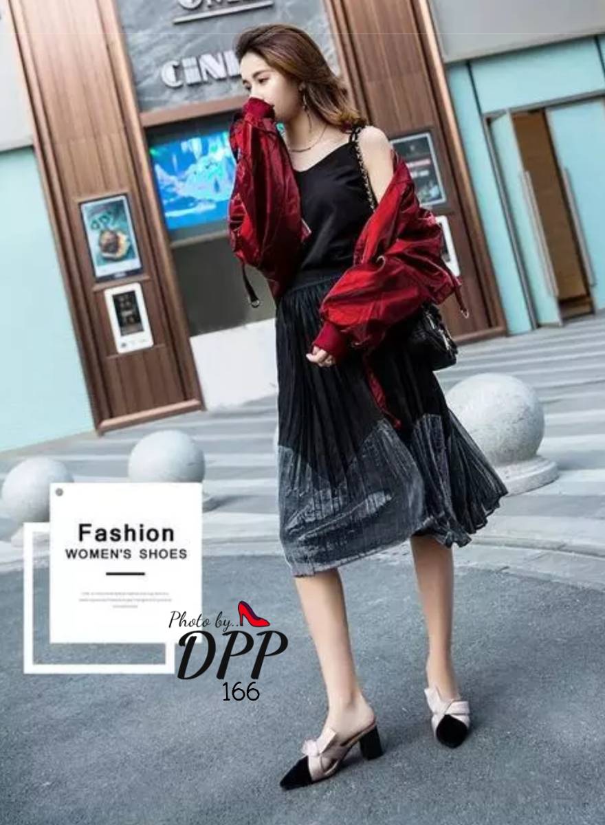 รองเท้าคัทชูเปิดส้นซาติน (สีครีม)