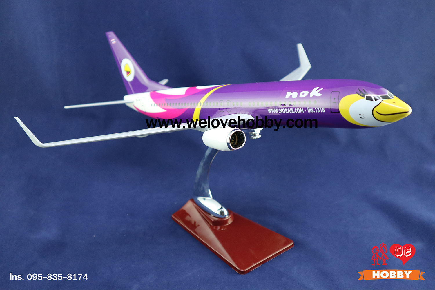 โมเดลเครื่องบิน นกแอร์ Nok Air (Boeing737) สีม่วง-ขาว ประเทศไทย ลำใหญ่