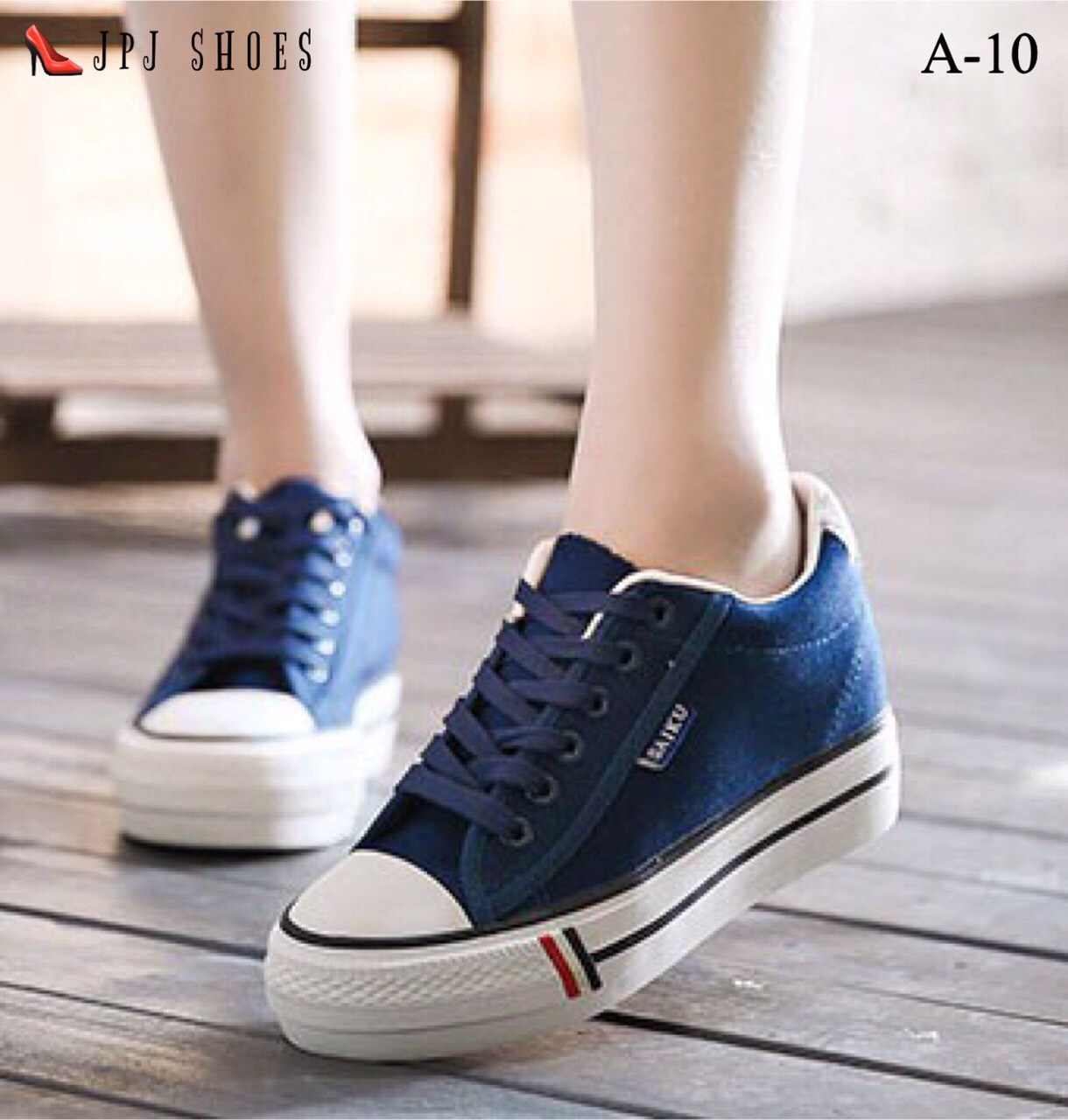 รองเท้าผ้าใบ Star Canvas Senakers (สีแดง)