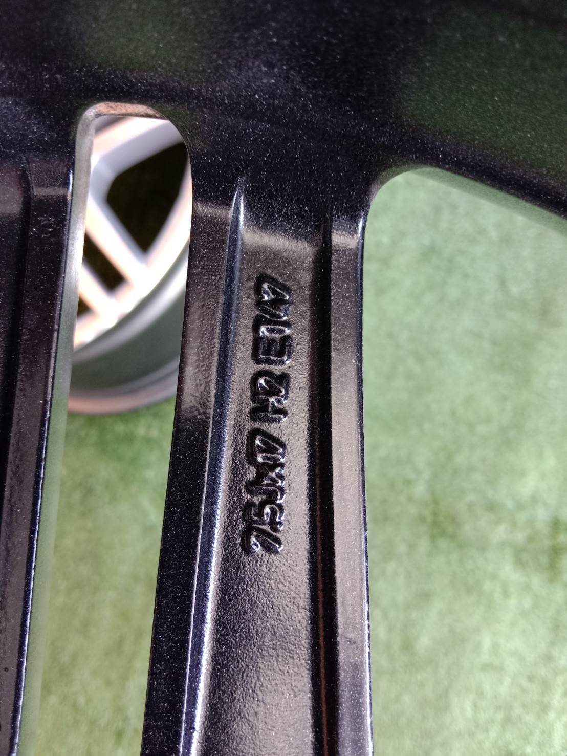 ล้อแท้ AMG w204 6 ก้านคู่