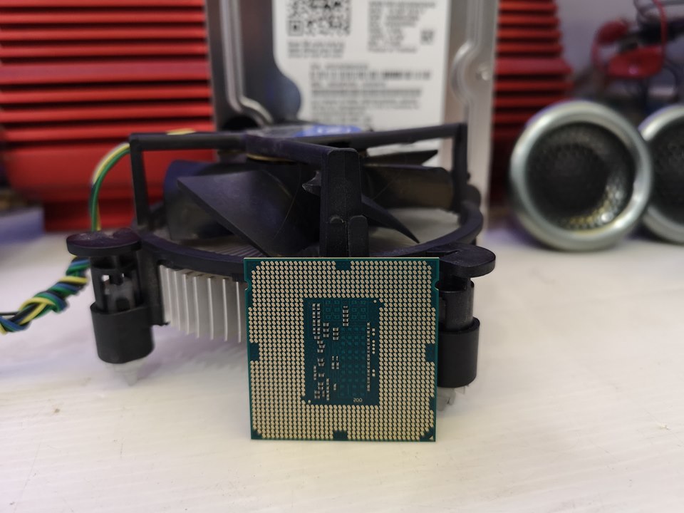 Intel® Core™ i5-4440 + พัดลมแกนทองแดงแท้