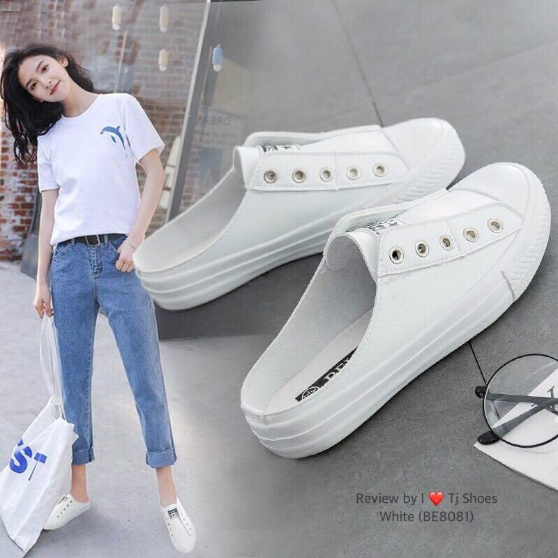 รองเท้าผ้าใบเปิดส้นทรงสวม (สีครีม)