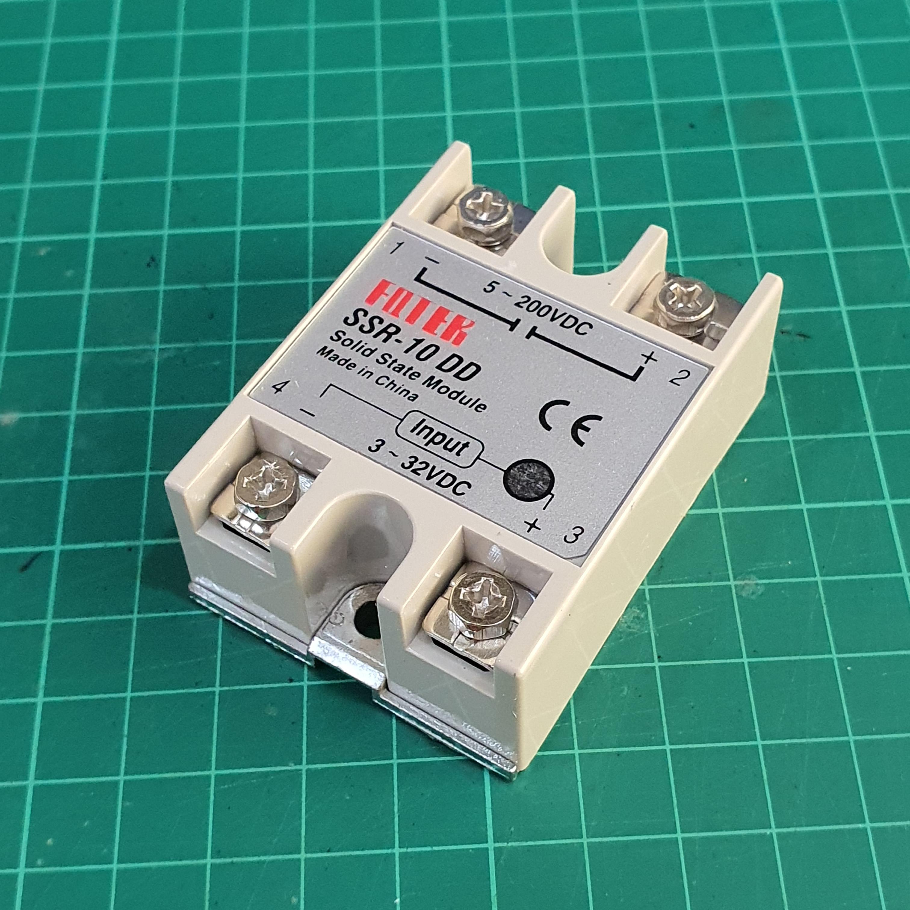 SSR-10DD 5-200VDC 10A