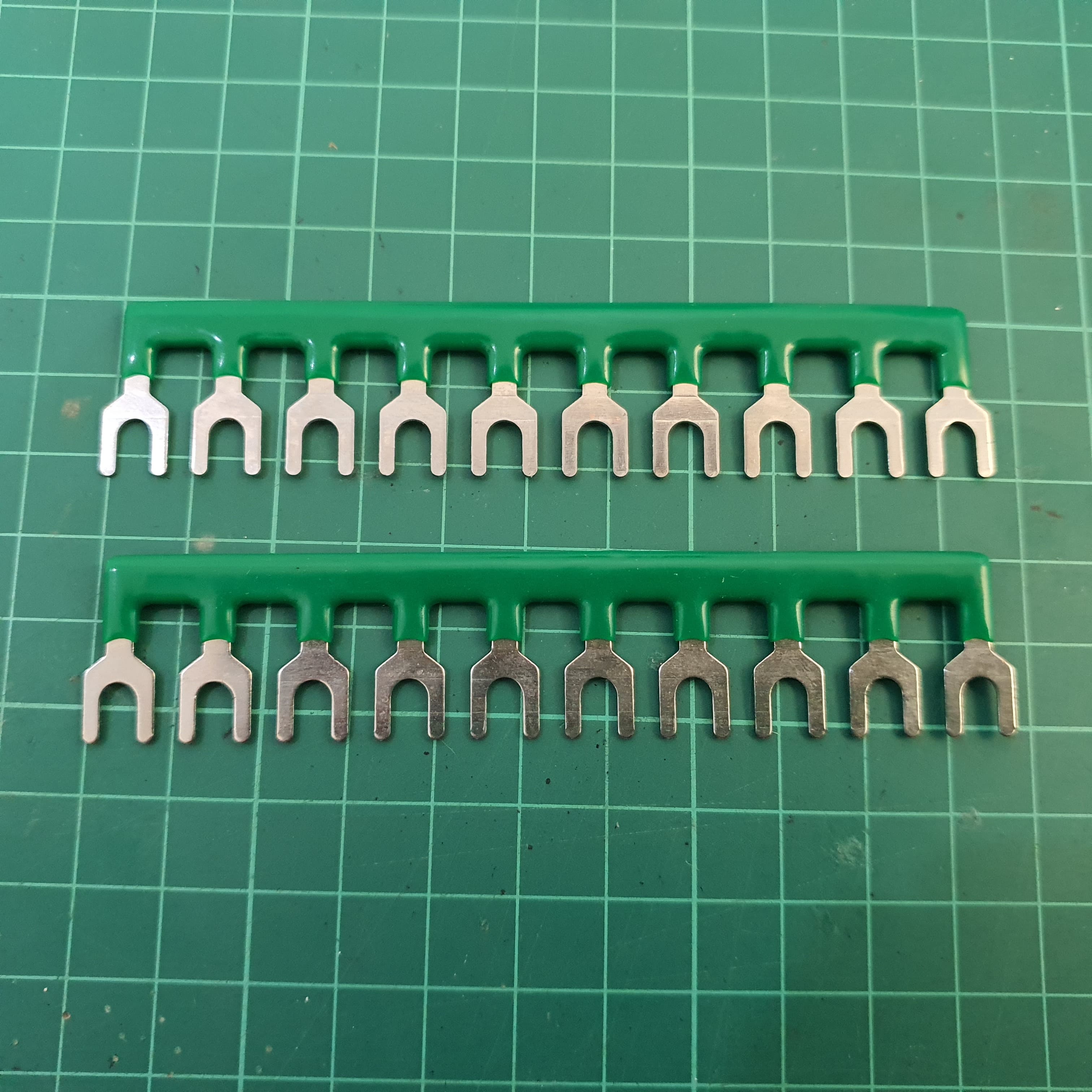 Short strip TBR-20A