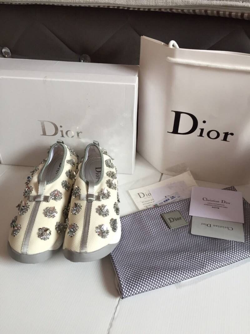 พร้อมส่ง : รองเท้าผ้าใบ Dior Fusion Sneakers (สีขาวดอกเงิน)