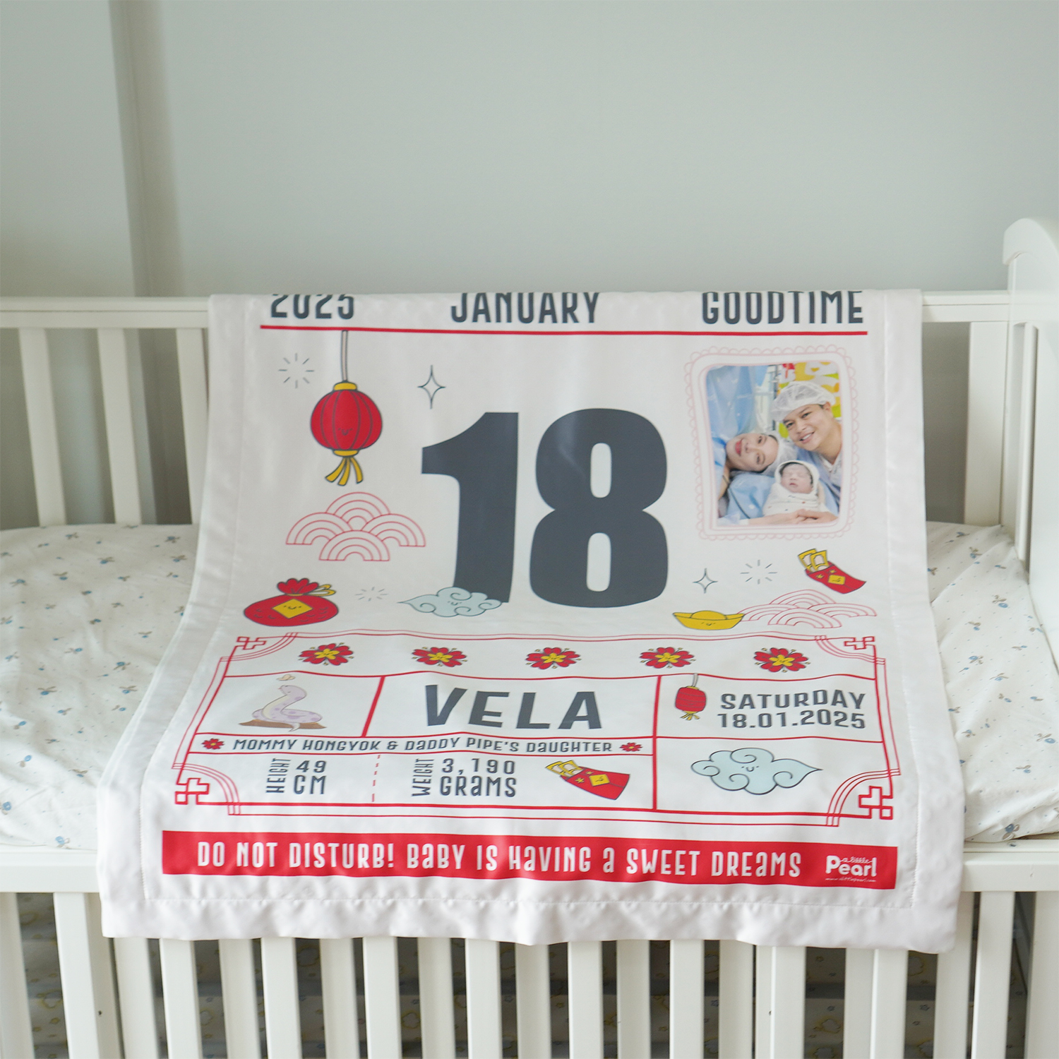 ผ้าห่มเด็ก ใส่ประวัติแรกเกิด ลาย Chinese Calendar - White/Grey ใส่รูปถ่าย (ไม่รวมหมอน)