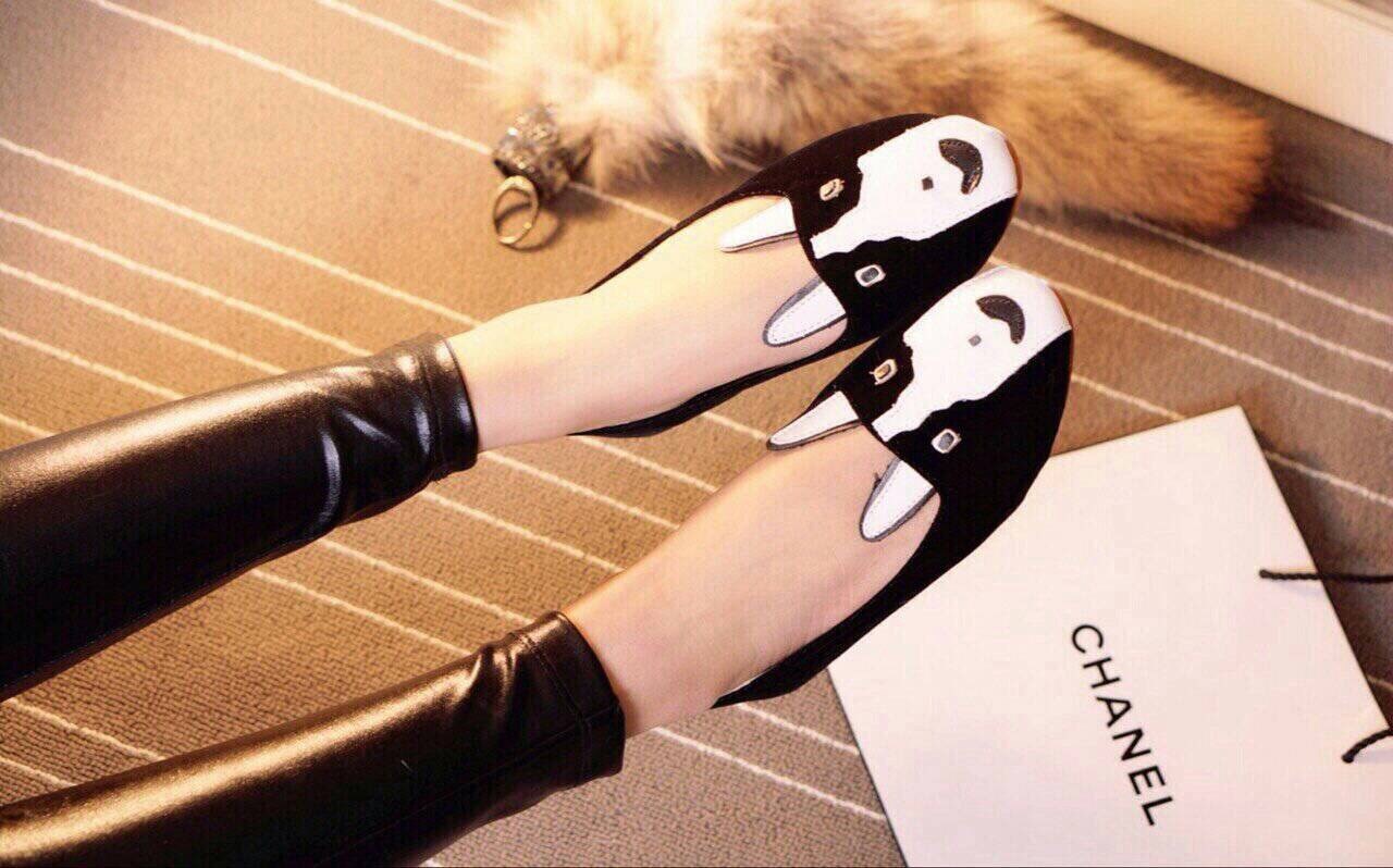 พร้อมส่ง : รองเท้าส้นแบน Marc Jacobs Style (สีดำ)