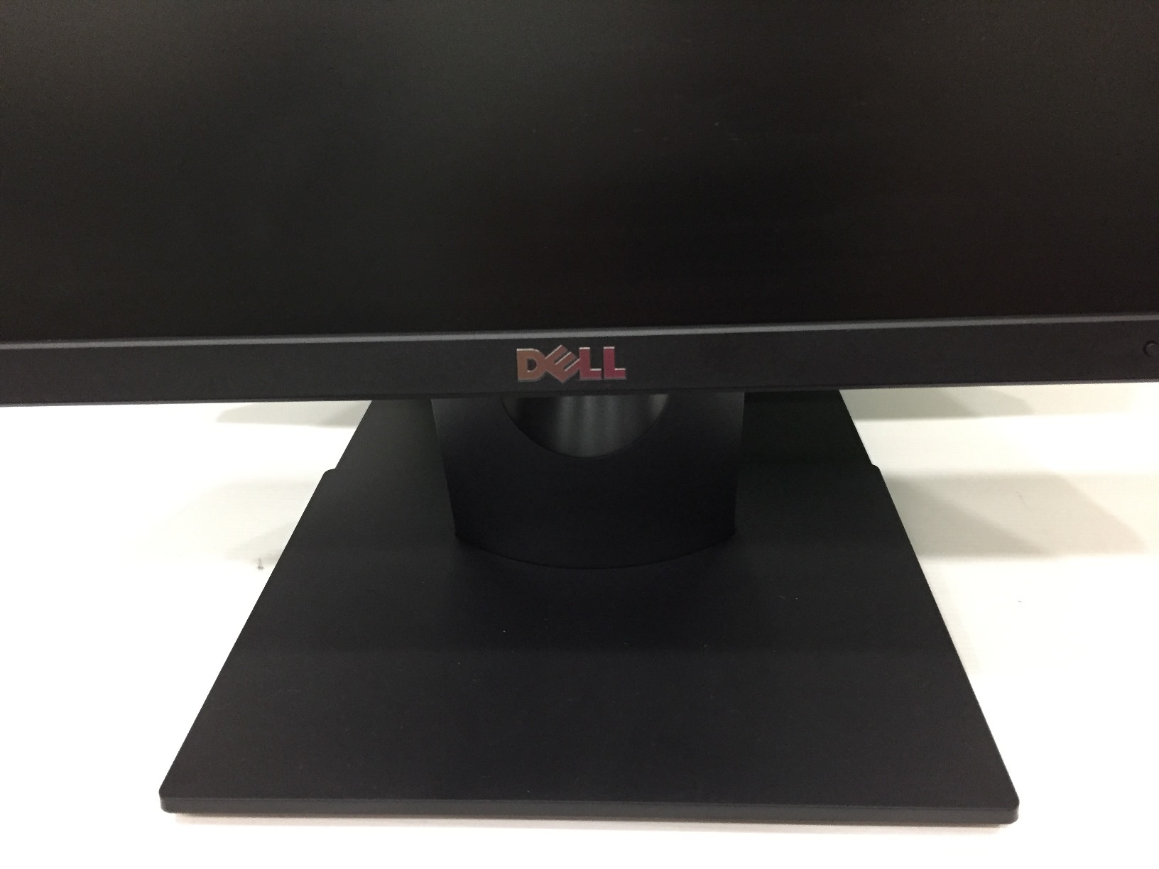 DELL E1916Hf 18.5" LED สภาพใหม่ๆ