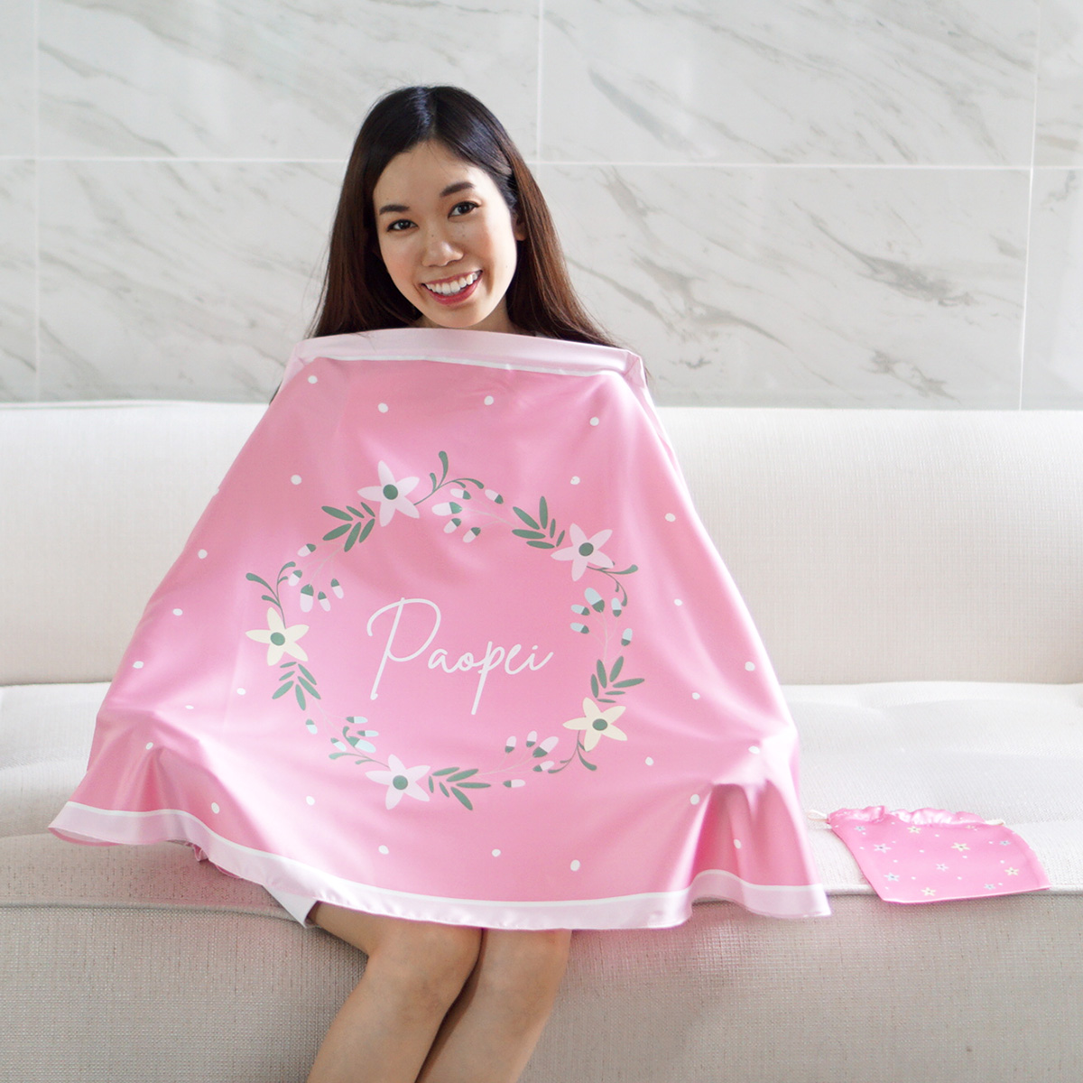 ผ้าคลุมให้นม สั่งทำใส่ชือ ลาย Floral Frame - Pink