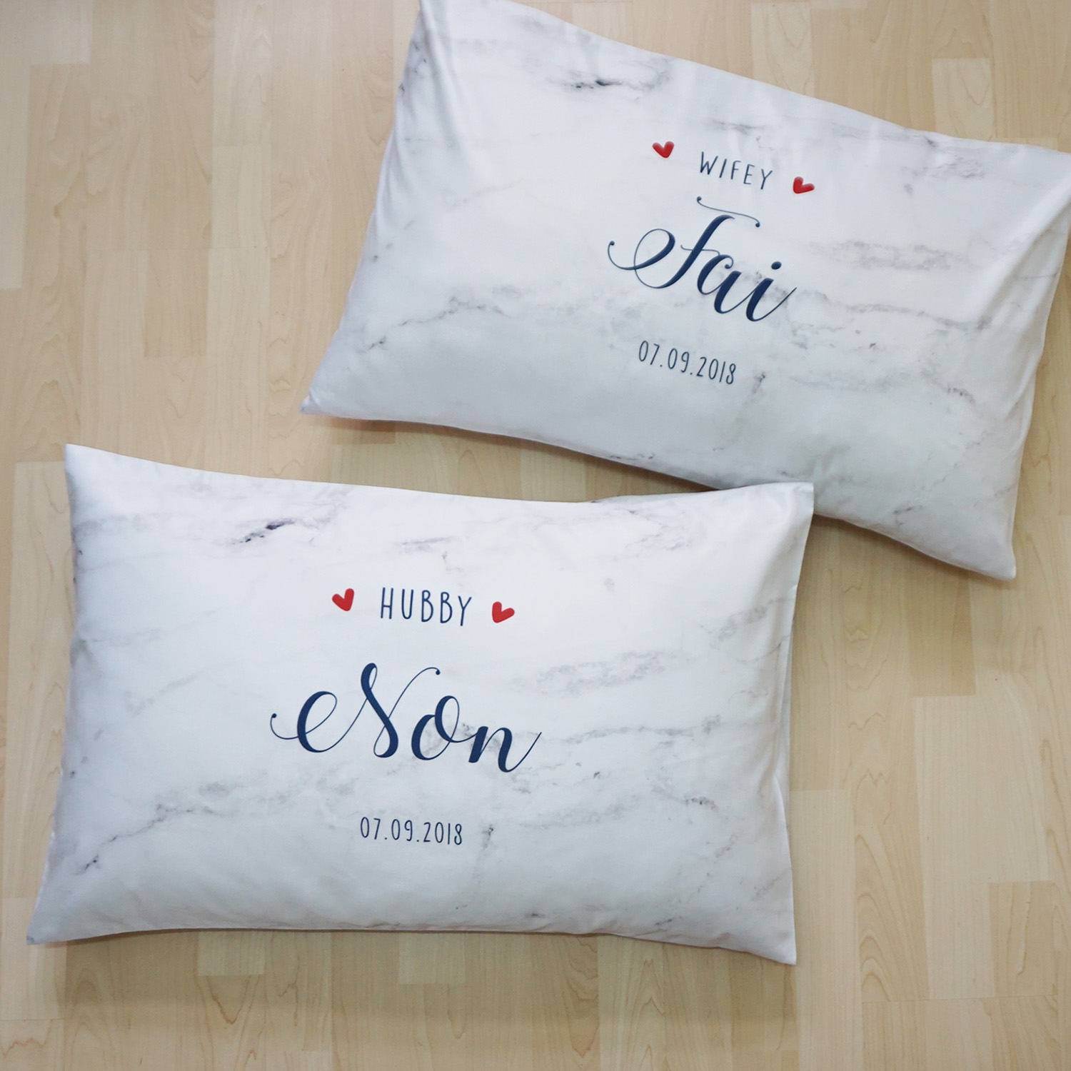 ปลอกหมอนหนุนคู่ลายหินอ่อน Hubby Wifey - Navy