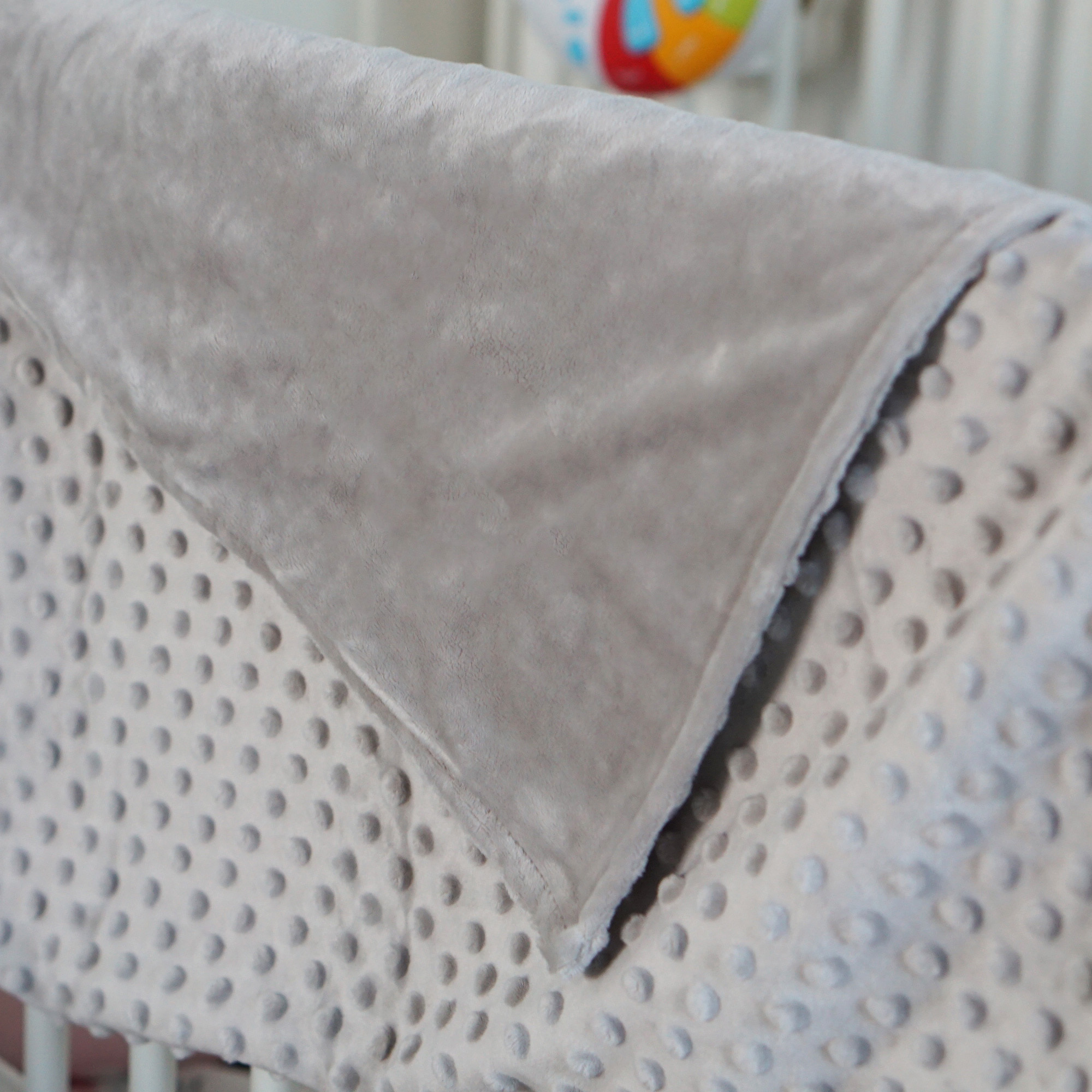 ผ้าห่ม Minky 75x100cm พร้อมส่ง สีเทา - Grey