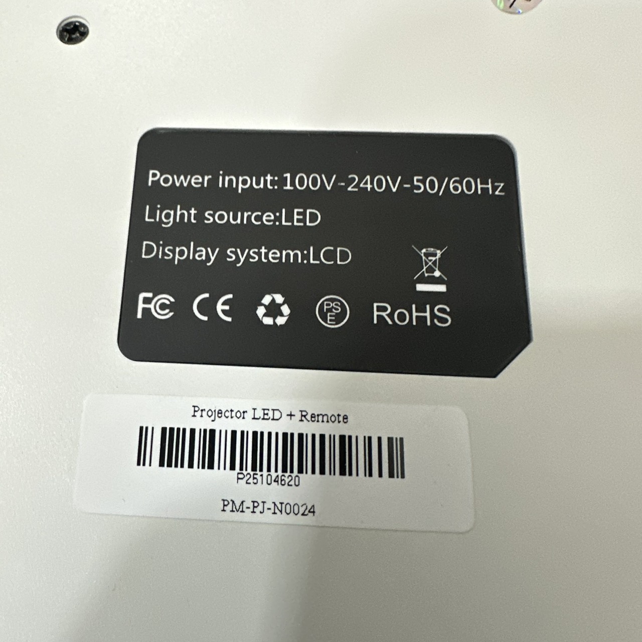 โปรเจคเตอร์ Projector LED + Remote *** มีรอบคราบในเลนส์