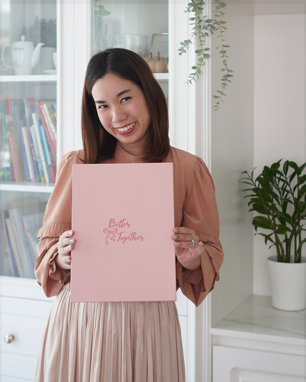 แฟ้มใส่ทะเบียนสมรส แบบพร้อมส่ง ลาย Valentine's Ribbon - Pink
