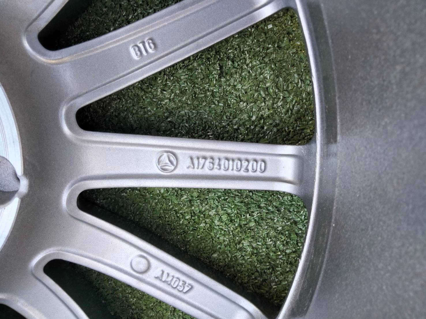 ล้อแท้ AMG ST5 NEW 18 นิ้ว