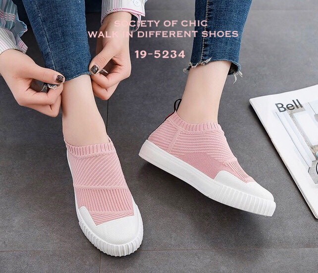 รองเท้าผ้าใบทรงSlip on ทอลาย (สีชมพู)