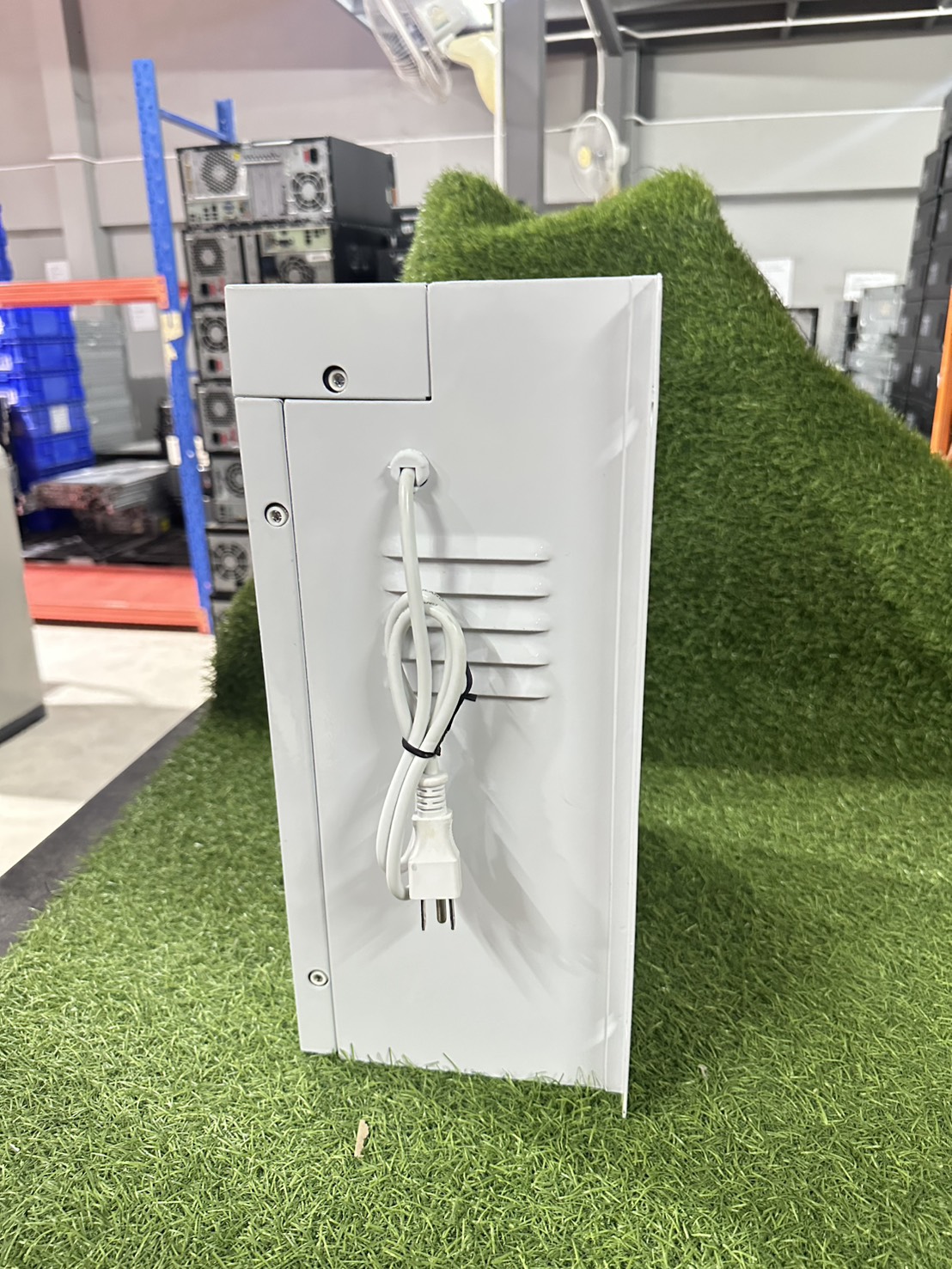 ตู้สำรองไฟฉุกเฉิน Max Bright CU18-24