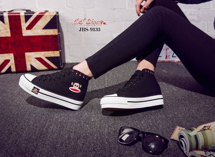 รองเท้าผ้าใบ Style Paul Frank (สีขาว)