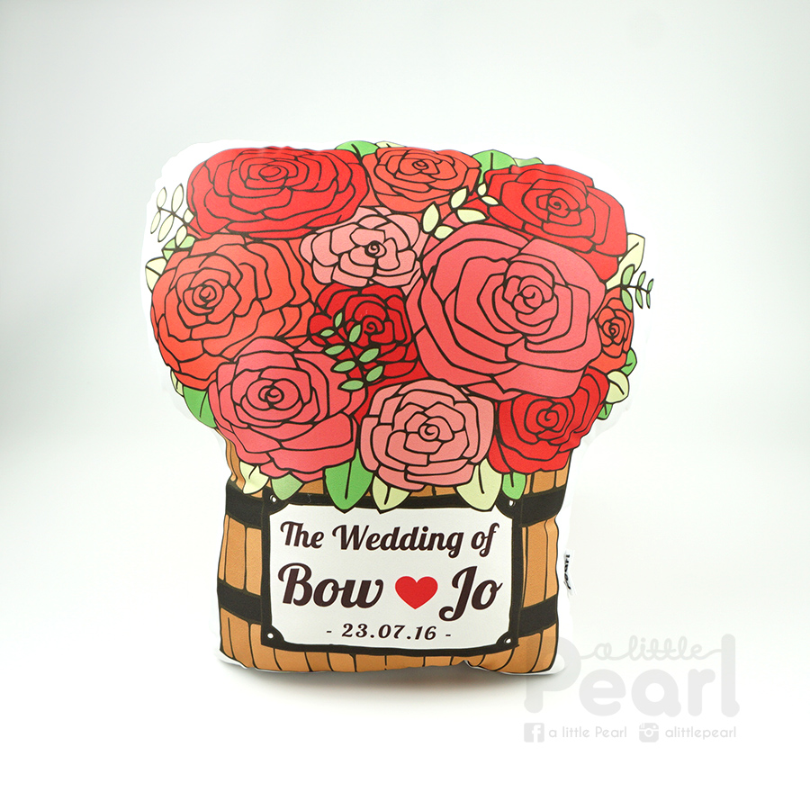 หมอนช่อกุหลาบในถังไม้ Rose Wooden Bucket